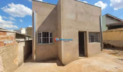 Casa com 2 quartos à venda, 82 m² por R$ 330.000 - Jardim Eldorado - Sumaré/SP