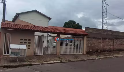 Casa com 2 dormitórios à venda,  Parque Cidade Campinas - Campinas/SP