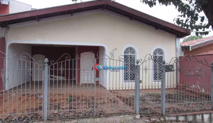 Casa com 3 dormitórios para alugar, 151 m² por R$ 1.800,00 - Parque Franceschini - Sumaré/SP