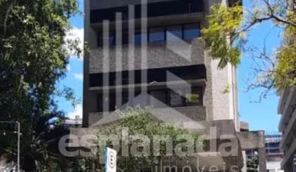 Excelente sala comercial no Moinhos de Vento.