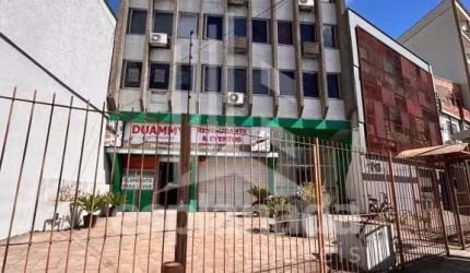 Excelente sala comercial num ótimo ponto da Av. Cristóvão Colombo/ entre Shopping Total e Supermercado Zaffari.