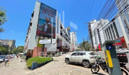Sala comercial com 2 salas para alugar na Rua Vinte e Quatro de Outubro, 435, Independência, Porto Alegre, 55 m2 por R$ 4.500