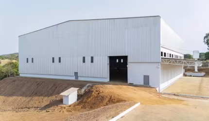 Aluguel de Galpão Comercial em Hidrolândia, na BR153, a 30 km de Goiânia.