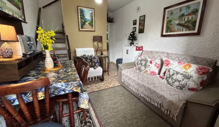 Casa em condomínio, 3 minutos a pé da Praia do Forte, 1 quarto.