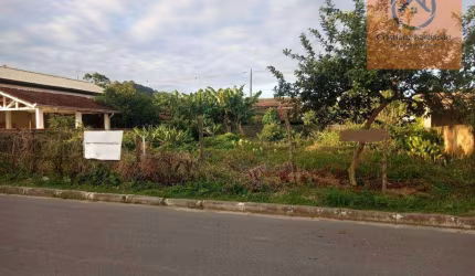 Terreno à venda com ótima localização, São Francisco do Sul, SC.