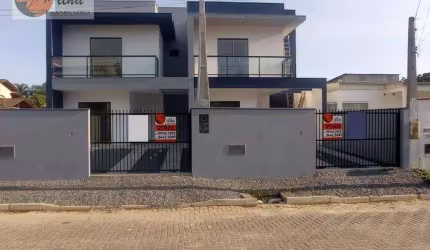 Sobrado à venda, 115 m² por R$ 650.000,00 - Do Ubatuba - São Francisco do Sul/SC
