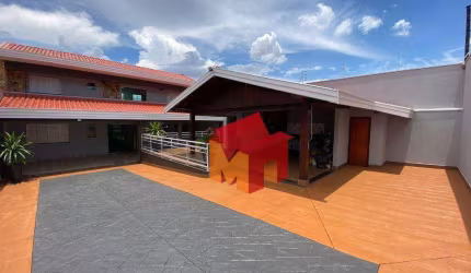 Sobrado com 3 dormitórios à venda, 220 m² por R$ 950.000,00 - Jardim Lizandra - Americana/SP