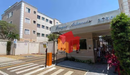 Apartamento com 2 dormitórios à venda, 52 m² por R$ 220.000,00 - Chácara Letônia - Americana/SP