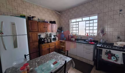 Casa com 3 dormitórios à venda, 99 m² por R$ 330.000 - Vila Omar - Americana/SP