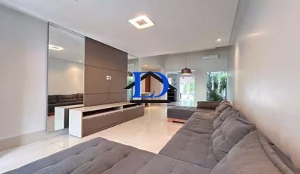 Imperdível Residência de Luxo no Jardim Europa, Goiânia-GO: 3 Quartos, 3 Suítes, 3 Salas, 5 Banheiros, 4 Vagas, 326m²!