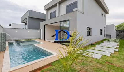 Imperdível: Casa de luxo em condomínio à venda em Goiânia-GO, no Residencial Goiânia Golfe Clube - 4 quartos, 4 suítes, 3 salas, 6 banheiros, 4 vagas, 278m²!