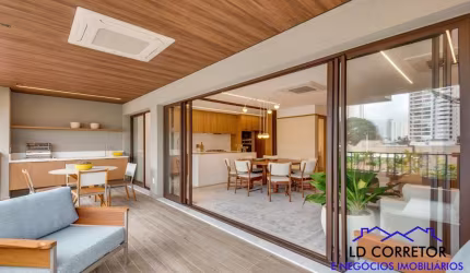 4 suítes, ao lado da praça T-23, Setor Bueno: 4 quartos, 4 suítes, 3 salas, 6 banheiros, 3 vagas, 204,69m².