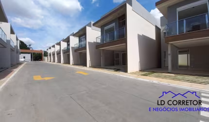 PRONTO PARA MORAR - Condomínio fechado de sobrados a venda Parque Cascavel e Jardim Atlântico com lazer completo