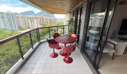 Apartamento à Venda - 2 Quartos com Suíte no Wonderful Ocean Suítes - Barra da Tijuca