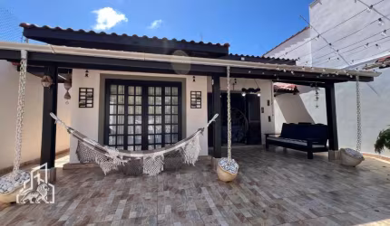 Casa Alto Padrão para Venda em Itanhaém, cibratel 2, 4 dormitórios, 4 suítes, 5 banheiros, 3 vagas