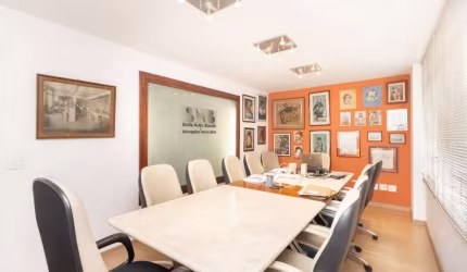 Conjunto comercial para venda, 202m²