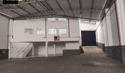 GALPÃO COM 1.000M² DE TERRENO E 1.060M² DE ÁREA CONSTRUÍDA NO BAIRRO SÍTIO SÃO JOSÉ NA VÁRZEA PAULISTA - SP