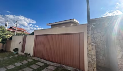 CASA COM 291M² DE AREA CONSTRUIDA COM 3 DORMITÓRIOS SENDO 1 SUÍTE NO CONDOMÍNIO JARDIM SANTA TERESA EM JUNDIAÍ SP