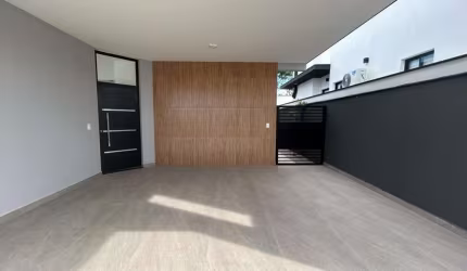 CASA COM 300 M² DE TERRENO E 146 M² DE ÁREA CONSTRUÍDA COM 3 DORMITÓRIOS NO CONDOMÍNIO GRAN VILLE SÃO VENÂNCIO EM ITUPEVA - SP