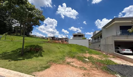 TERRENO DE 391M² NO CONDOMINIO BRISAS JUNDIAI NO JD. SAMAMBAIA