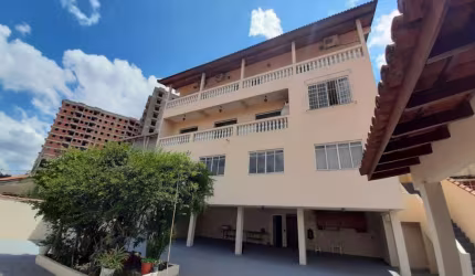 CASA DE 408M² DE ÁREA CONSTRUÍDA COM 6 DORMS SENDO 2 SUÍTES NO BAIRRO JARDIM NOSSA SENHORA DE FATIMA EM ITATIBA-SP