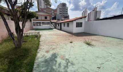 CASA COMERCIAL DE 290M² A VENDA COM 9 SALAS E AMPLO QUINTAL NO ANHANGABAU - JUNDIAÍ - SP