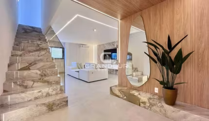 Cobertura Duplex de Luxo no Coração da Cidade  Vista Panorâmica e Comodidades Exclusivas