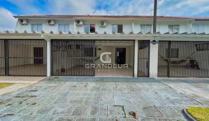 Sobrado amplo e bem localizado no centro de Guaratuba