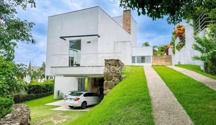 Casa com 3 dormitórios à venda, 405 m² por R$ 3.200.000,00 - Condomínio Village Visconde de Itamaracá  - Valinhos/SP