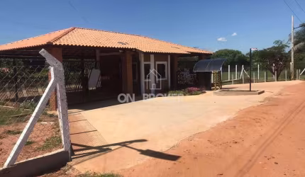 Terreno plano 1500m2, Pq. Bela Vista no Bairro Três Rios - Dois Córregos -SP. Condomínio c/ área verde e com rio.