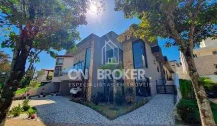 Casa com 4 dormitórios à venda, 400 m² por R$ 4.700.000,00 - Condomínio Reserva Colonial - Valinhos/SP