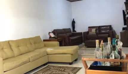 Casa para Venda em Mogi Das Cruzes, Vila Industrial, 3 dormitórios, 1 suíte, 4 banheiros, 2 vagas
