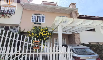Sobrado Triplex 3 dorms. 135m2 venda Barreirinha em Curitiba.