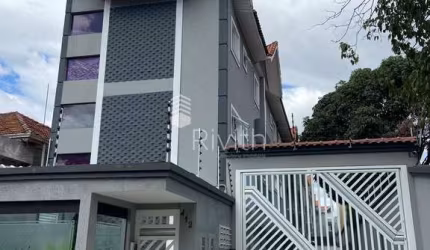 Belíssimo Sobrado em Codomínio Fechado todo mobiliado e decorado com 2 dormitórios sendo 1 suíte com closet e ou escritório e 2 vagas de garagem - Santo André