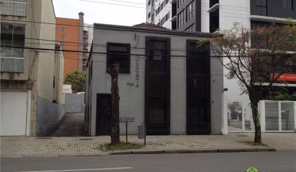 Casa com 1 dormitório para alugar, 388 m² por R$ 14.000,00/mês - Centro - Curitiba/PR