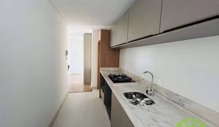 Apartamento à Venda Centro, Curitiba com 2 Quartos, 59 m² por R$ 725.000,00