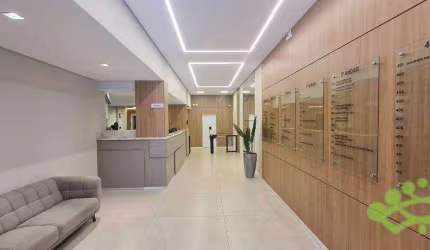 Conjunto para alugar, 74 m² por R$ 3.368,06/mês - Portão - Curitiba/PR