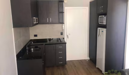 Apartamento com 1 quarto para alugar, 30 m² por R$ 1.800/mês - Santa Quitéria - Curitiba/PR