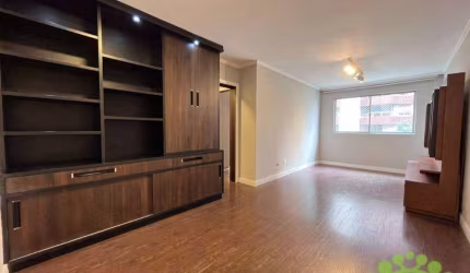 Apartamento com 3 quartos para alugar, 81 m² por R$ 3.200/mês - Batel - Curitiba/PR