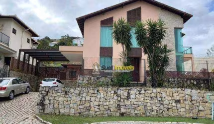 Casa com 5 dormitórios para alugar, 350 m² por R$ 9.973/mês - Green Land - Macaé/RJ