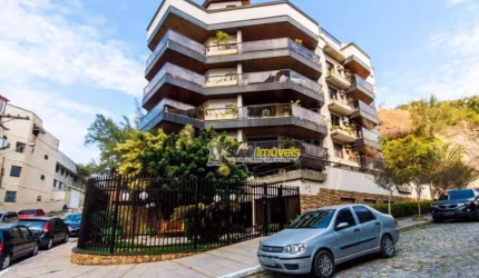 Apartamento com 3 dormitórios à venda, 290 m² por R$ 1.050.000,00 - Imbetiba - Macaé/RJ