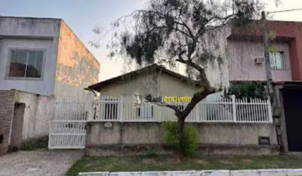 Casa com 2 dormitórios à venda, 50 m² por R$ 230.000,00 - Horto - Macaé/RJ