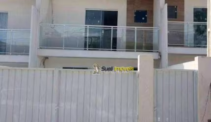 Casa com 3 dormitórios à venda, 100 m² por R$ 520.000 - Vale das Palmeiras - Macaé/RJ