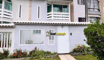 Casa com 3 dormitórios, 250 m² - venda por R$ 780.000,00 ou aluguel por R$ 4.166,67/mês - Riviera Fluminense - Macaé/RJ