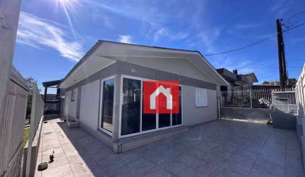 Casa com 5 dormitórios à venda, 139 m² por R$ 554.000,00 - Primeiro de Maio - Farroupilha/RS