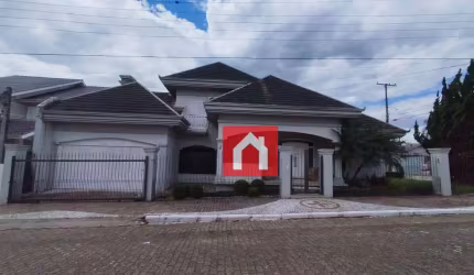 Casa com 5 dormitórios, 229 m² - venda por R$ 1.600.000,00 ou aluguel por R$ 11.800,00/mês - Universitário - Lajeado/RS