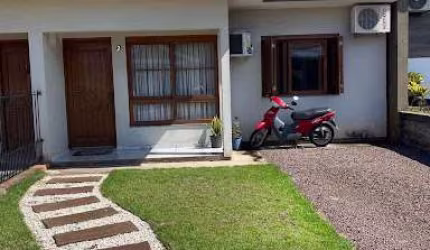 Casa com 2 dormitórios à venda, 64 m² por R$ 290.000,00 - Conventos - Lajeado/RS