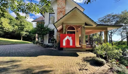 Casa com 4 dormitórios à venda, 454 m² por R$ 3.390.000,00 - Country - Santa Cruz do Sul/RS