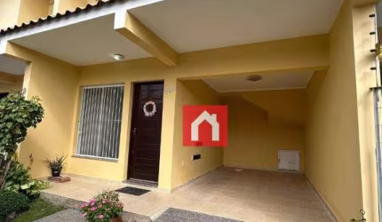 Sobrado com 3 dormitórios, sendo uma suíte à venda