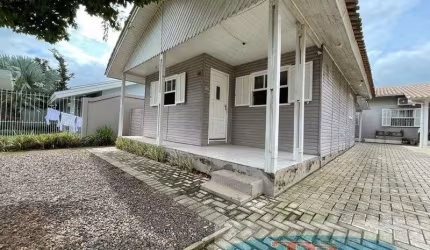 Casa em alvenaria PORTÃO - RS